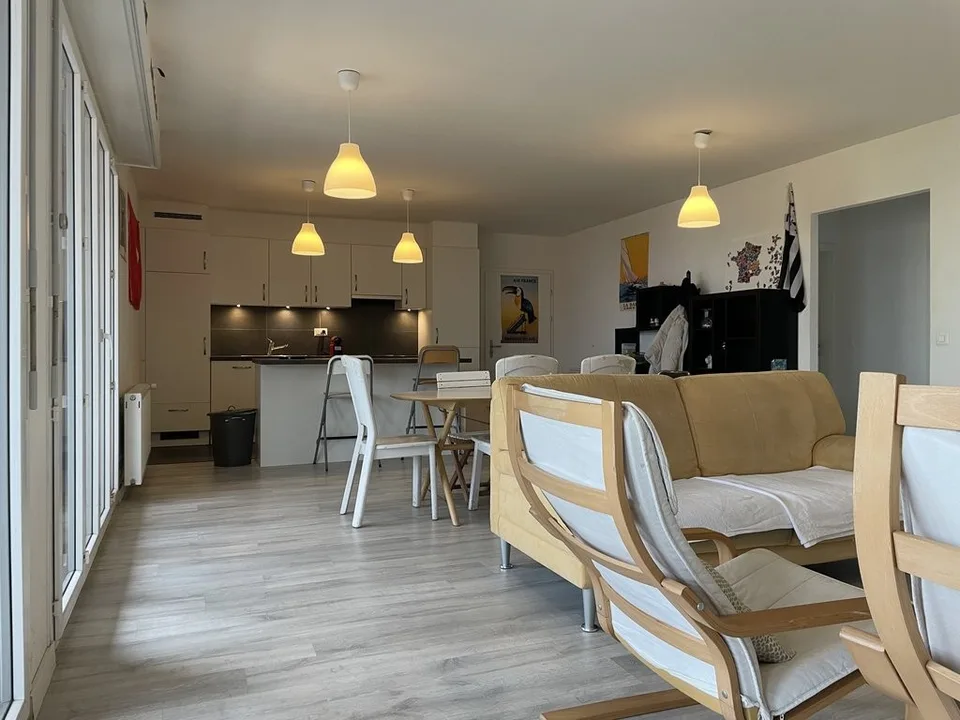Einzigartige Gelegenheit! Geräumige Wohnung im Herzen von Renens! – Foto 5 von 12