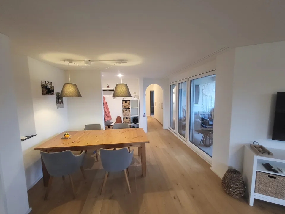 Attraktive 5.5-Zimmer Wohnung in Eschenbach, familienfreundlich &zentral – Foto 4 von 8