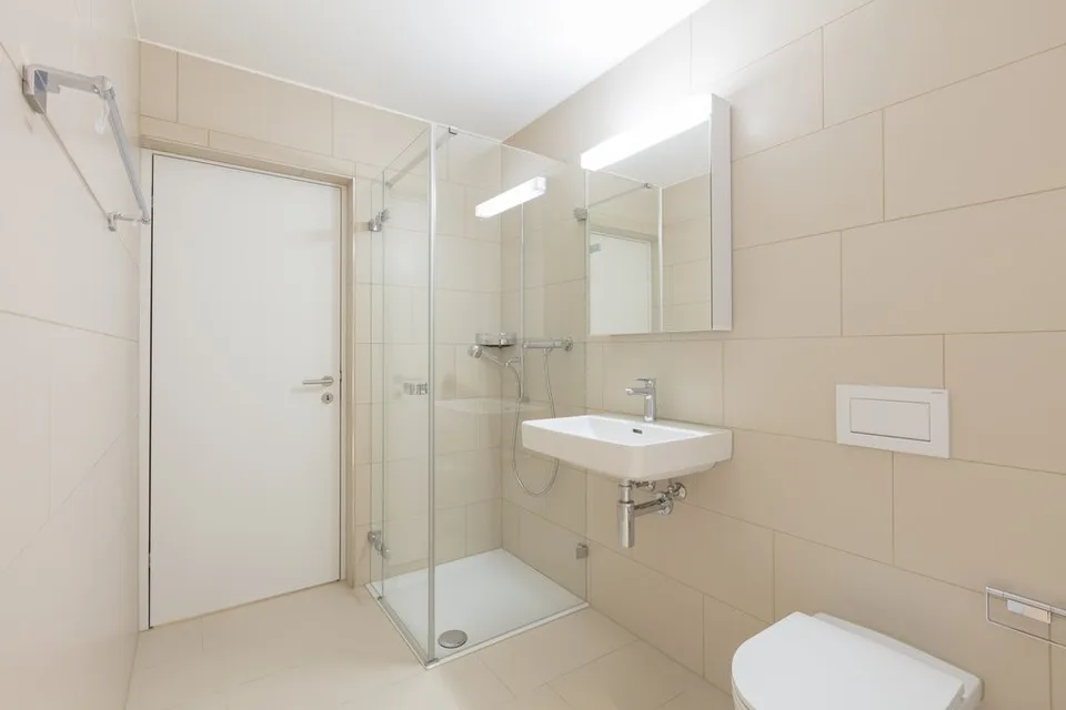 Moderne Wohnung in Glattbrugg mieten – Foto 3 von 6