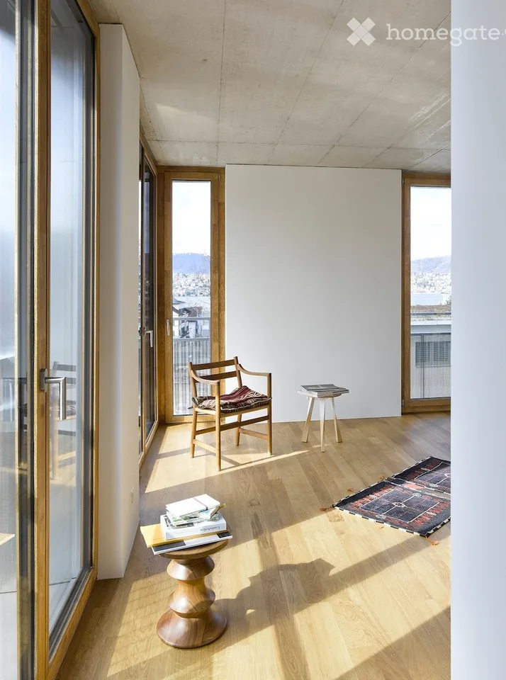 Sehr helle 2.5 Zimmer Wohnung – Foto 2 von 6