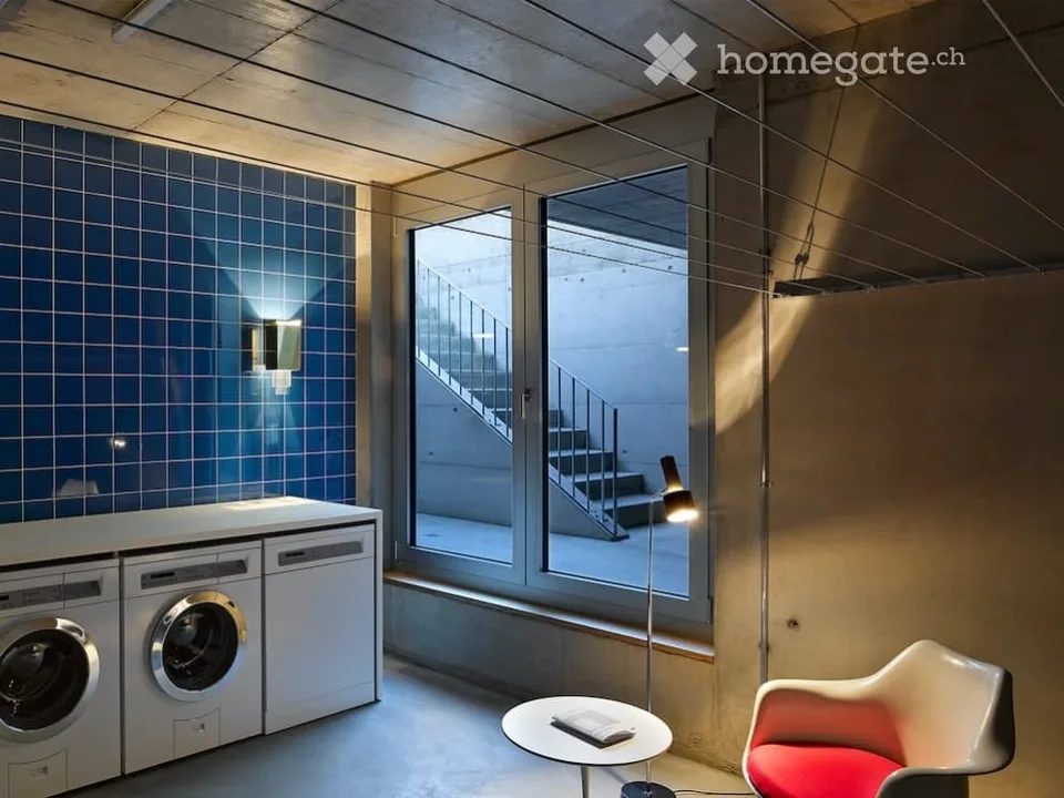 Sehr helle 2.5 Zimmer Wohnung – Foto 6 von 6