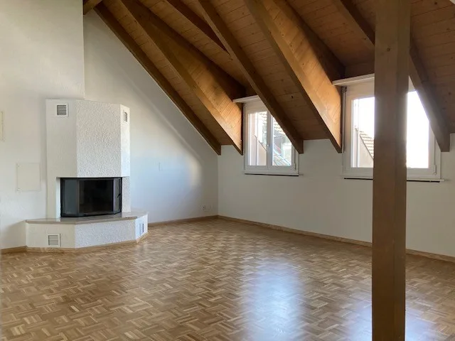 Einzigartige 2.5-Zimmer-Dachwohnung in Münchenstein – Foto 7 von 11