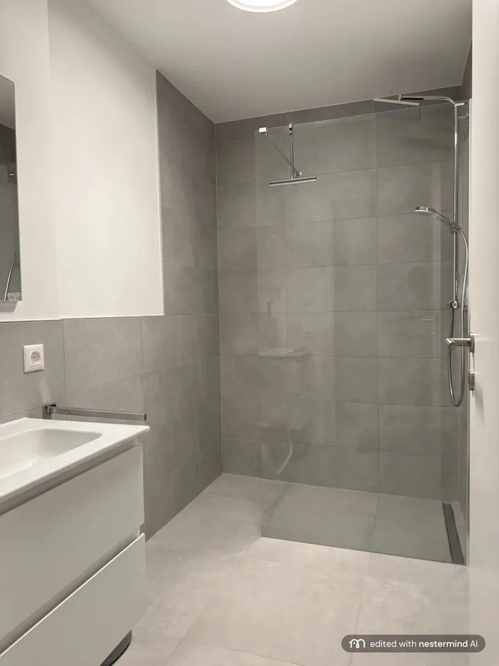 Modernes 3.5-Zimmer-Apartment - privilegierte Lage in Bellinzona – Foto 8 von 10