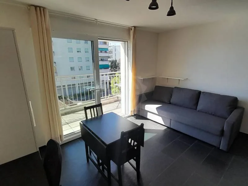 Schönes Apartment - Renens VD – Foto 2 von 6