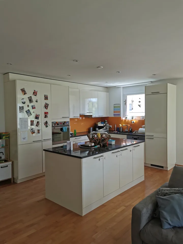 Appartamento moderno di 4,5 locali nel quartiere familiare di Fehraltorf – foto 2 di 8