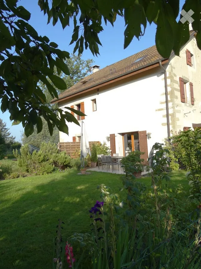 Village house with garden and modern comfort – photo 2 of 5