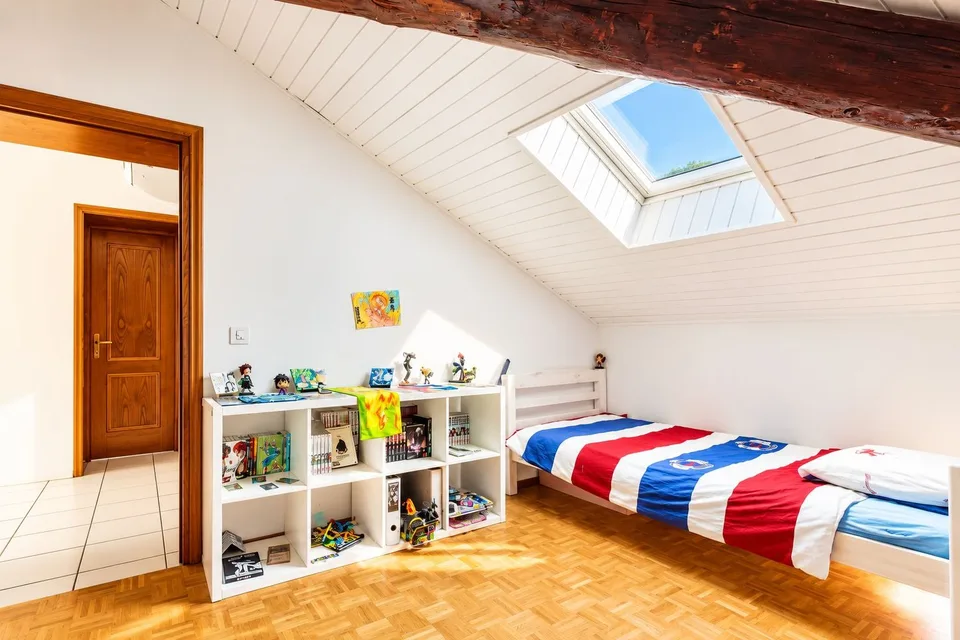 Grosszügige 3.5-Zimmer-Dachwohnung – Foto 16 von 16