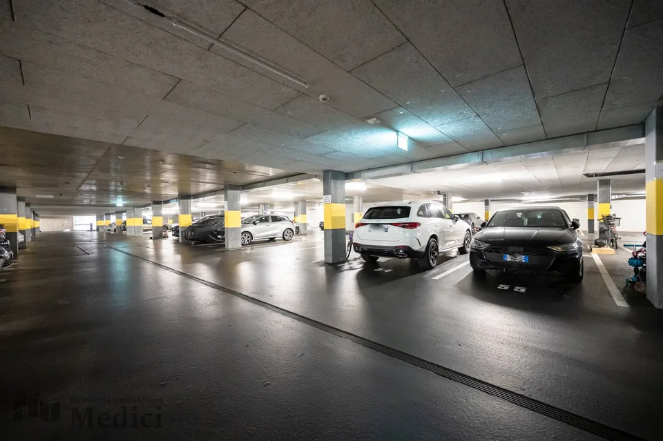 Geräumiges und helles 3.5-Zimmer-Dachgeschoss in strategischer Lage – Foto 15 von 15