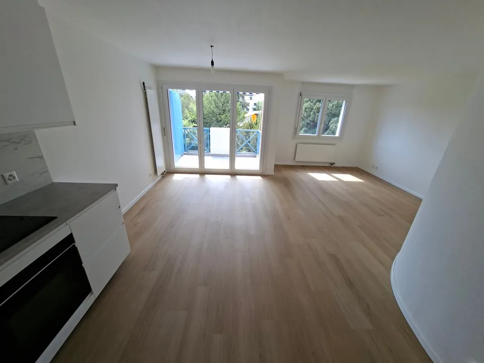 Morges, zur Miete wunderschönes 3,5-Zimmer-Apartment mit Balkon und viel Licht – Foto 2 von 27