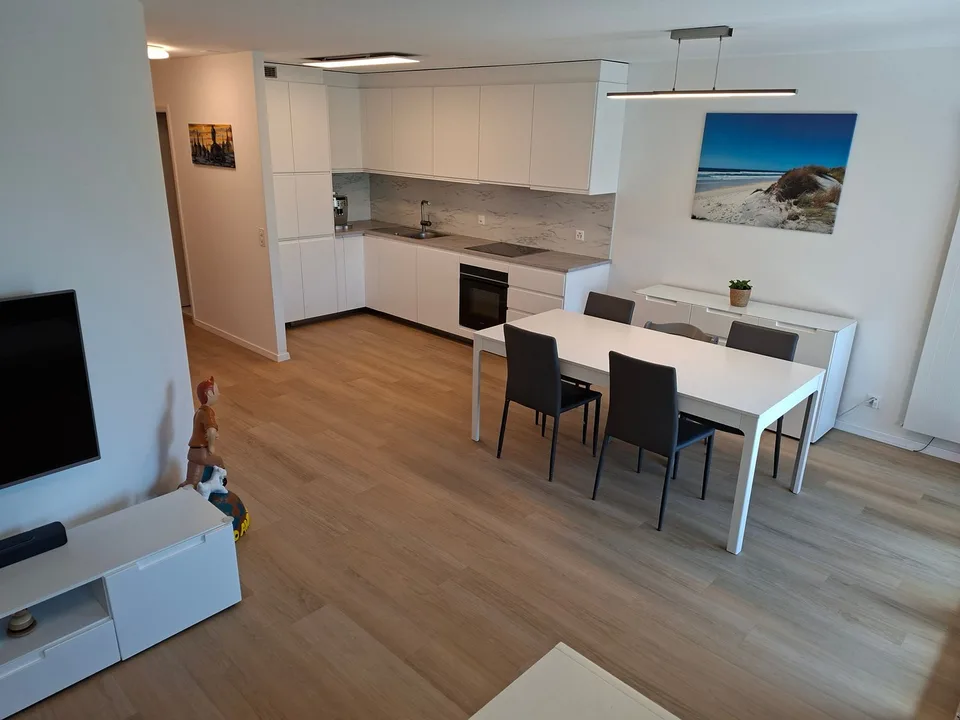 Morges, zur Miete wunderschönes 3,5-Zimmer-Apartment mit Balkon und viel Licht – Foto 5 von 27