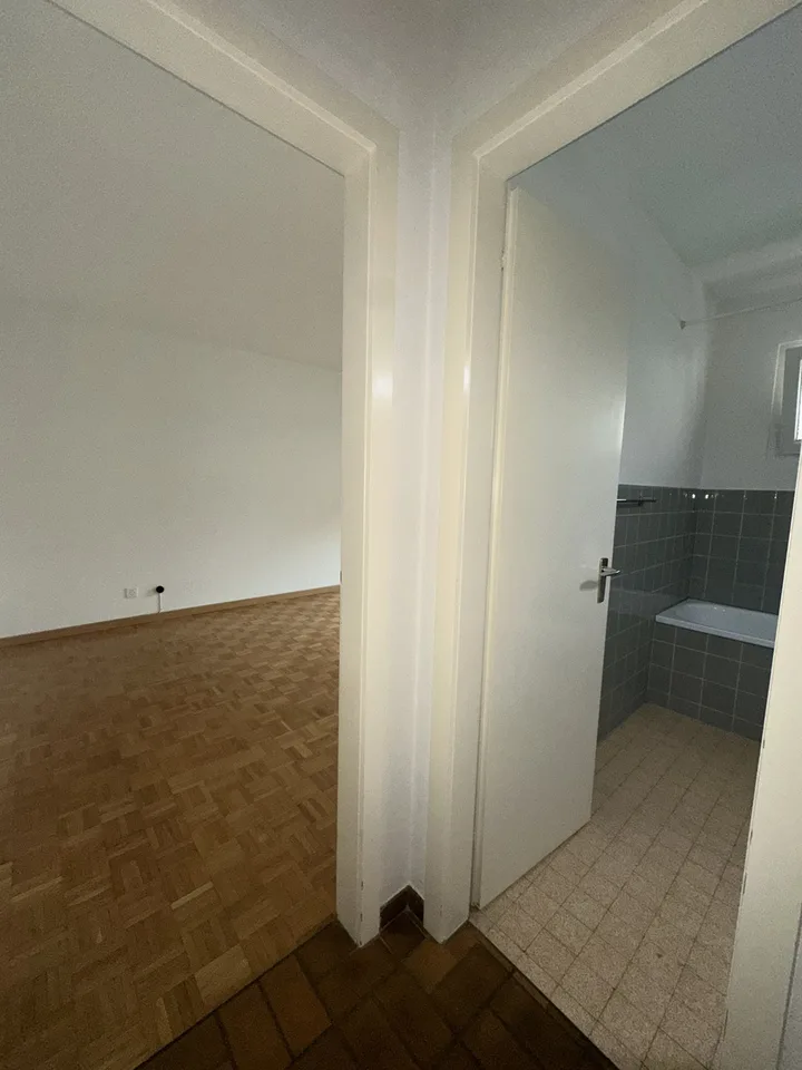 2-Zimmerwohnung mit Balkon - Baselstrasse 67, 4125 Riehen – Foto 13 von 13