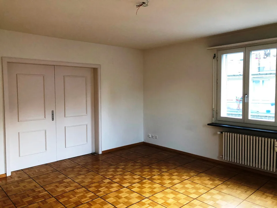 5 Minuten zu Fuss in die Innerstadt und 10 Minuten zum Bahnhof – Foto 3 von 9