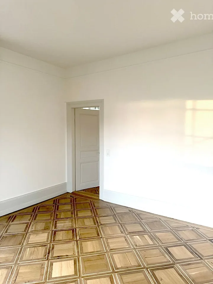 Frisch sanierte Altbauwohnung mit eigenem Garten an bester Stadtlage – Foto 11 von 17