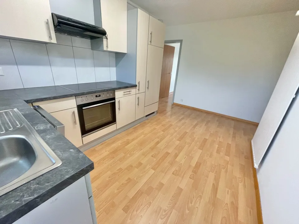 Befristete 3.5-Zimmer-Wohnung zu vermieten – bis 31.08.2026 – Foto 2 von 12
