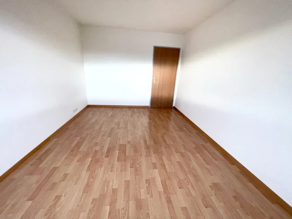 Befristete 3.5-Zimmer-Wohnung zu vermieten – bis 31.08.2026 – Foto 7 von 12
