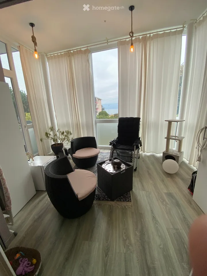 Charmanter 2-Zimmer-Apartment zur Miete in Pully nahe dem Bahnhof – Foto 4 von 10