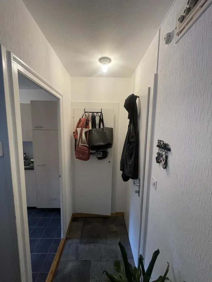 Zu ergattern! Helles Apartment im Herzen von Lausanne! – Foto 2 von 7