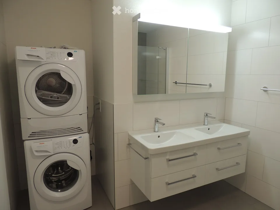 Grosszügige 3 1/2-Zimmer-Wohnung – Foto 5 von 5