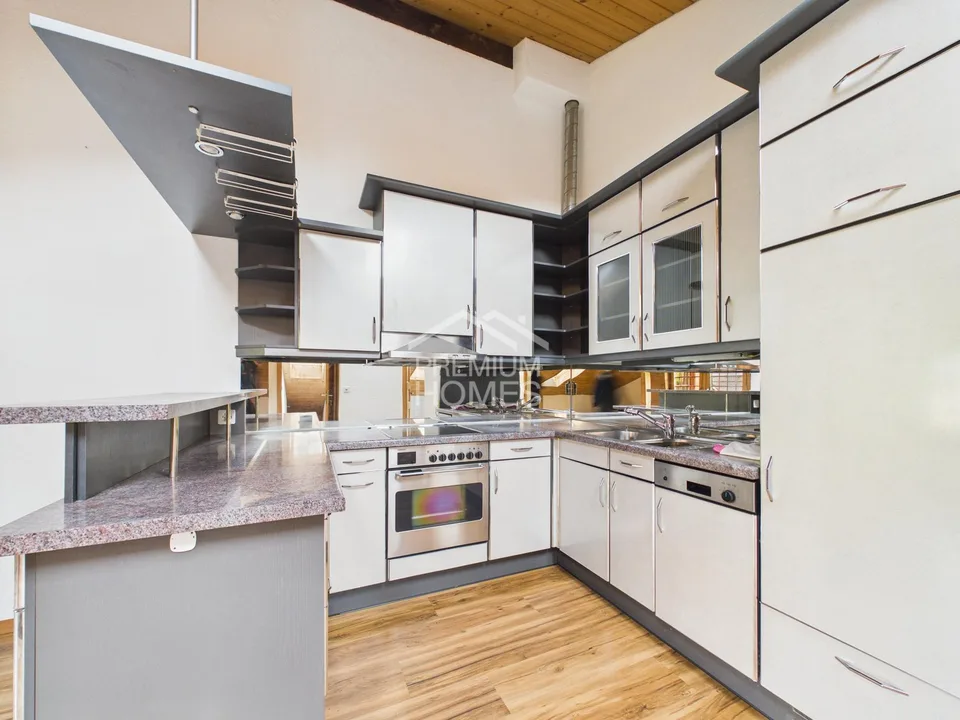 Bergsicht in Wimmis: 2 Parzellen, 3 Wohnungen plus Ausbau – Foto 5 von 9