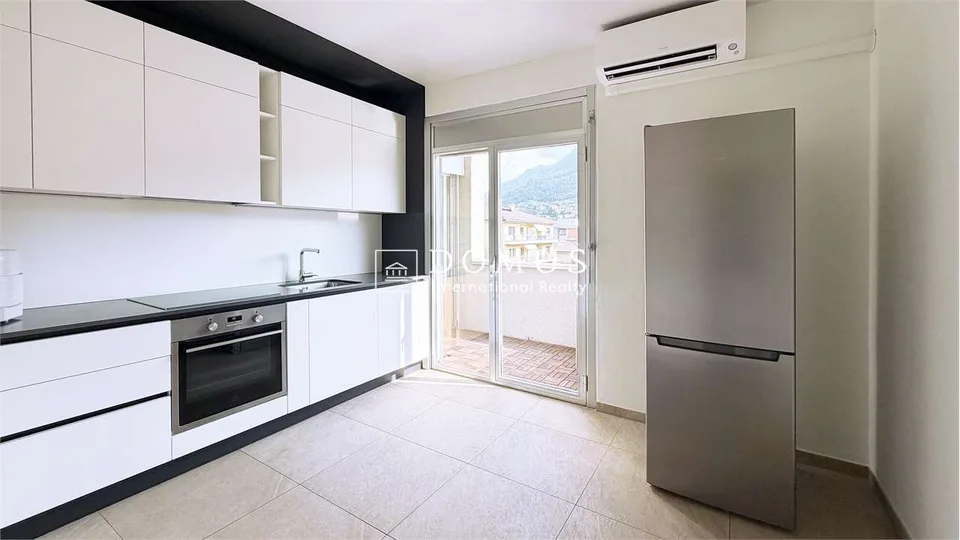 Elegantes Appartement mit Seeblick – Foto 4 von 13