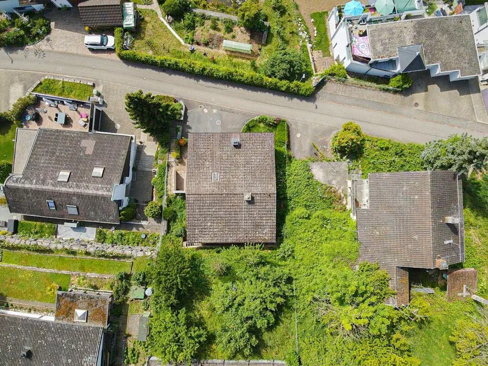 Vivere con vista: Affascinante casa unifamiliare in posizione elevata