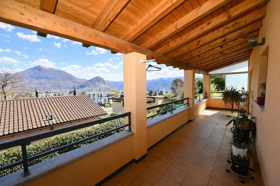 8.5 Zimmer Villa in Breganzona – Foto 6 von 27