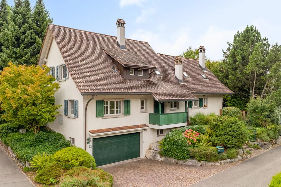 Oberdürnten: Landhaus mit idyllischem Garten