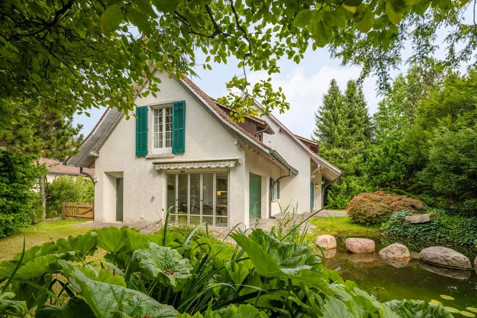 Oberdürnten: Landhaus mit idyllischem Garten