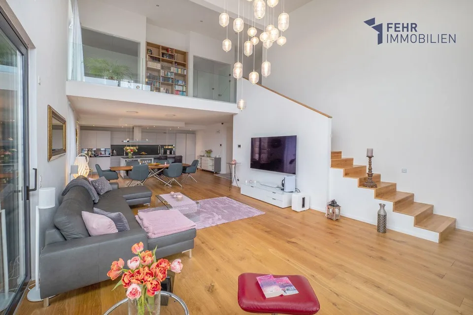 Fehr Immobilien - Top modernes, neuwertiges 6.5-Zi.-Einfamilienhaus