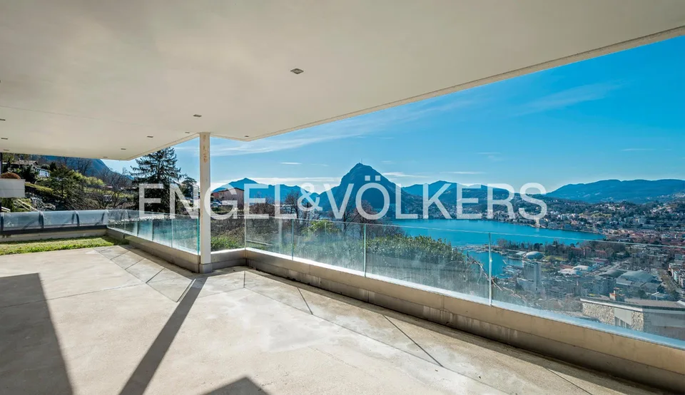 Wohnung zu gestalten mit Garten, Seeblick & 7 PP