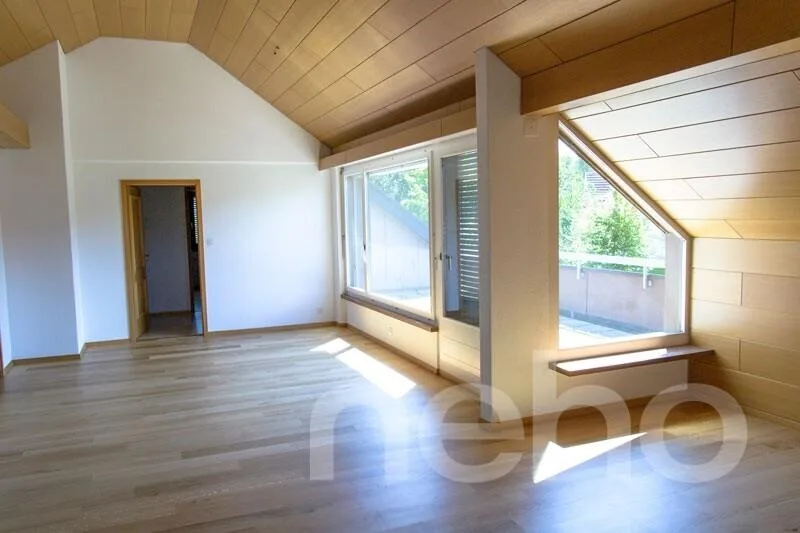 Comfort abitativo sopra i tetti di Mörschwil - Appartamento mansardato di 3,5 locali