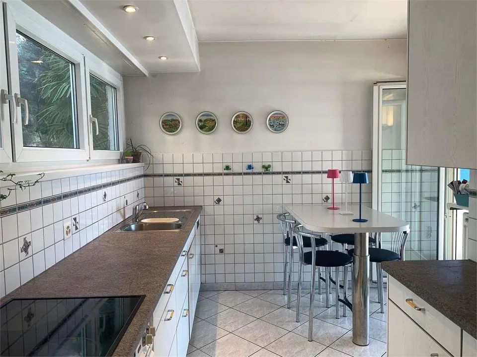 Esclusiva villa a Bissone pieds dans l'eau – Foto 6 von 13