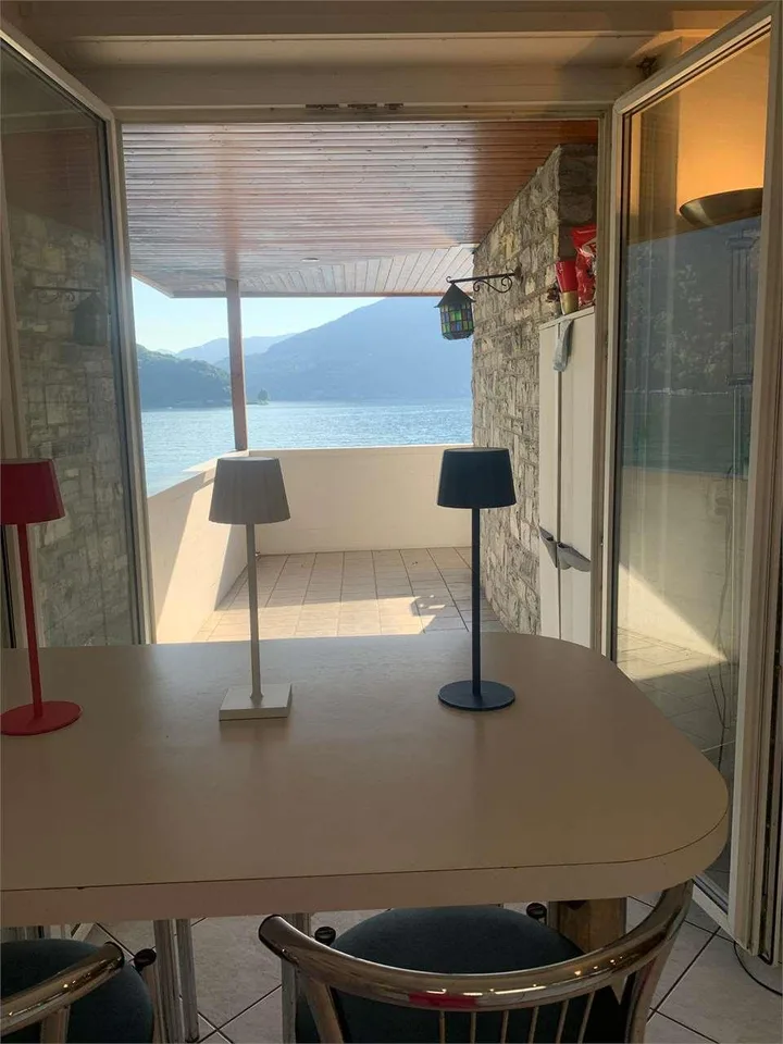 Esclusiva villa a Bissone pieds dans l'eau – Foto 13 von 13