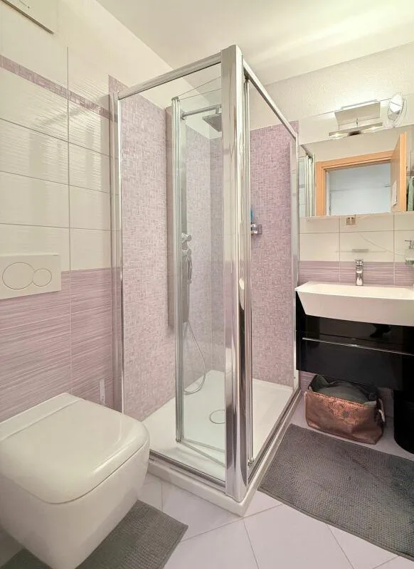 Geräumige und helle 4.5-Zimmer-Wohnung mit Garten - Arbedo Castione – Foto 7 von 9