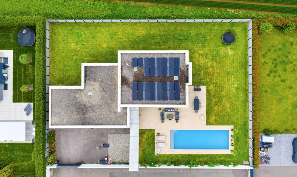 Villa contemporanea con piscina a Buchillon, vicino al lago