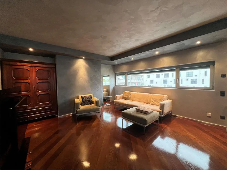 2556_Lugano, penthouse moderne 5.5 pièces