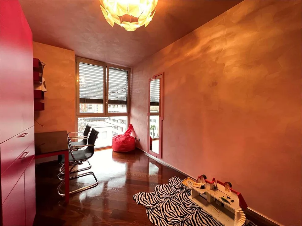 2556_Lugano, modernes Penthouse 5.5 Zimmer – Foto 9 von 12
