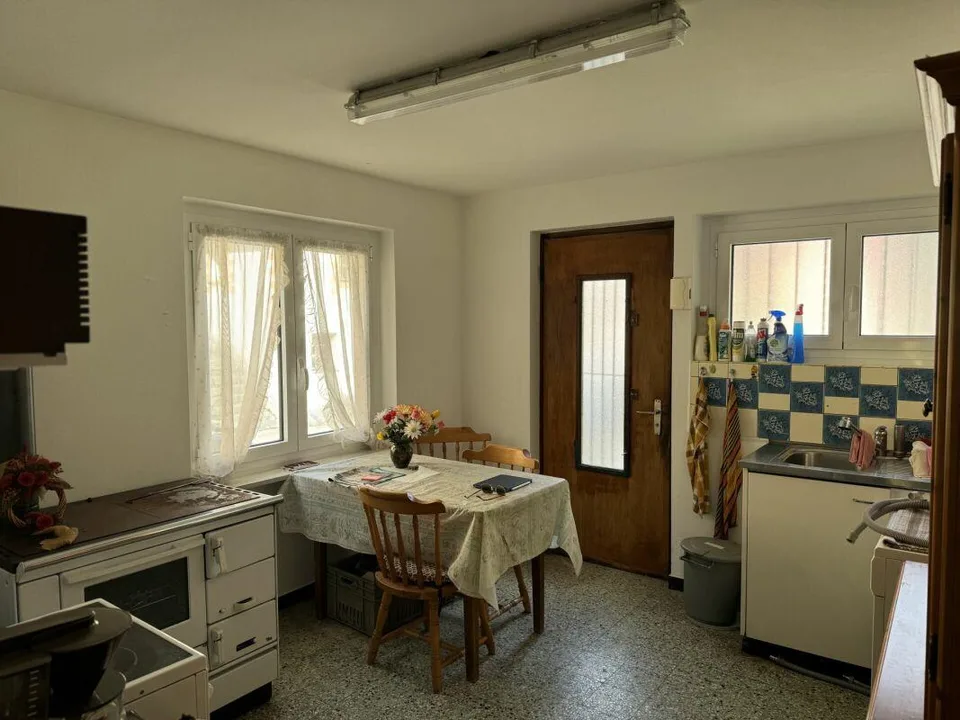 Casa unifamiliare con due appartamenti - Il tuo progetto in una location idilliaca! – foto 11 di 20
