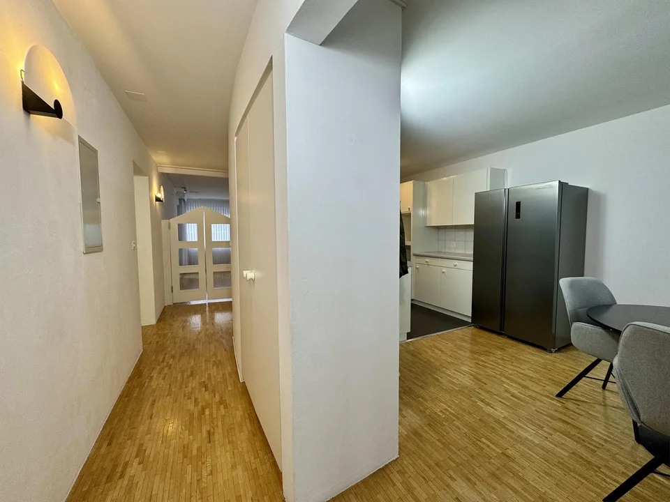 Affascinante appartamento di 3,5 locali con balcone a Stein am Rhein – foto 11 di 16