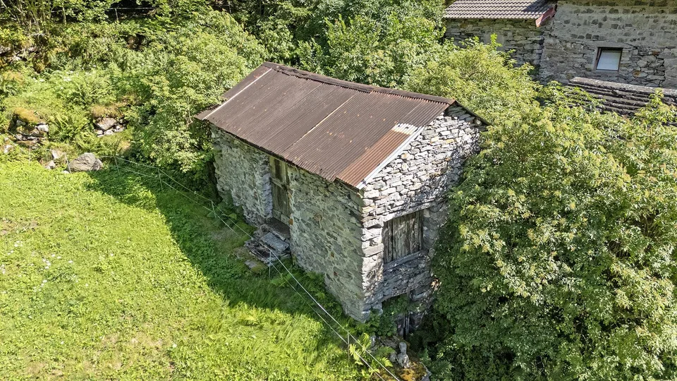 Val Bavona - Loc. Roseto - 2 Rustico zum Renovieren mit bauland – photo 11 sur 17