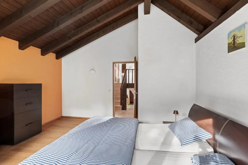 Ihr neues Zuhause mit See- und Bergsicht in Walchwil – Foto 6 von 14