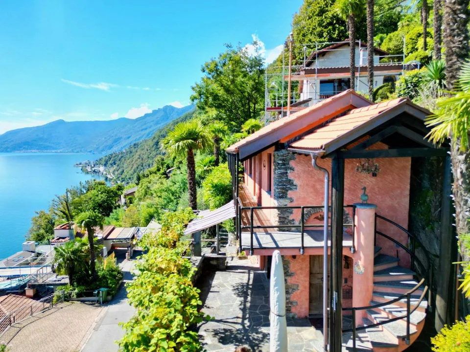 Charming Rustico with breathtaking views of Lake Maggiore