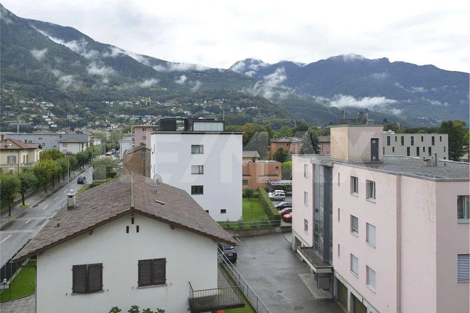 Appartamento di 3,5 locali, ristrutturazione completa inclusa – Foto 12 von 13