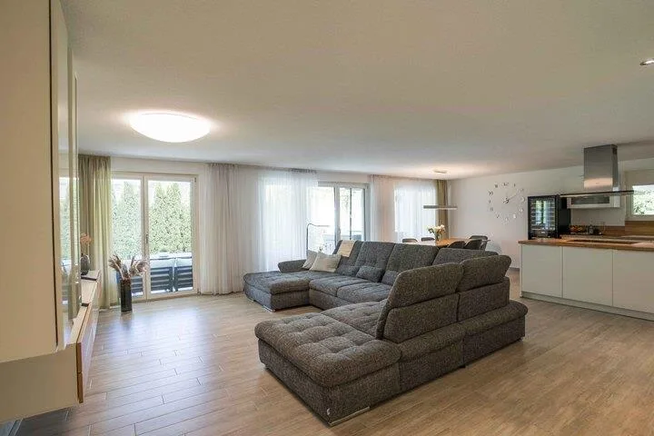 WELLNESS PUR - ATTRAKTIVE MAISONETTE GARTENWOHNUNG