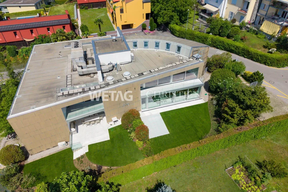Grosszügige, vollständig renovierte 4.5-Zimmer-Wohnung in Lugano-Co...