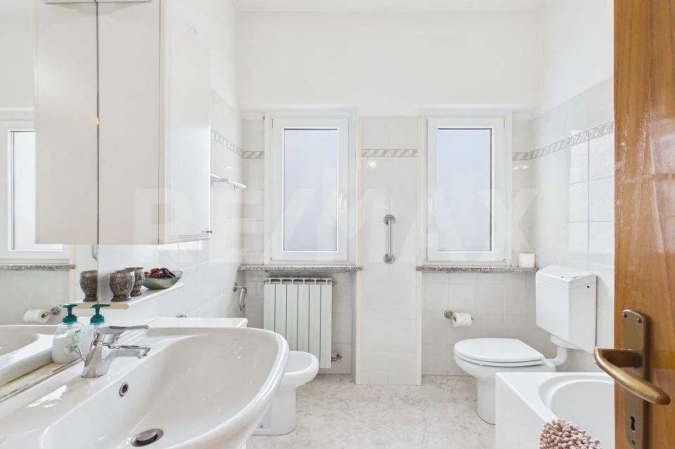 Bella e soleggiata casa in posizione panoramica (Italia) – Foto 10 von 13
