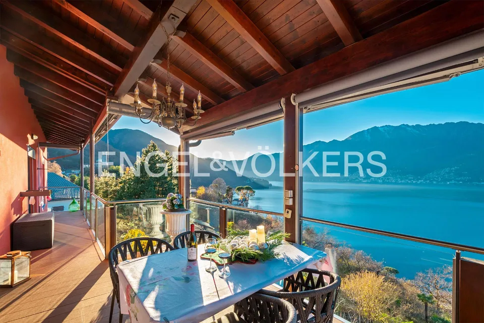 Villa mit spektakulärer Seesicht (2) – Foto 11 von 22