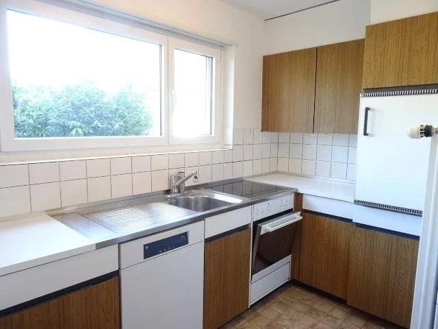 Appartement calme et ensoleillé de 3 pièces à 83 m² au rez-de-chaussée