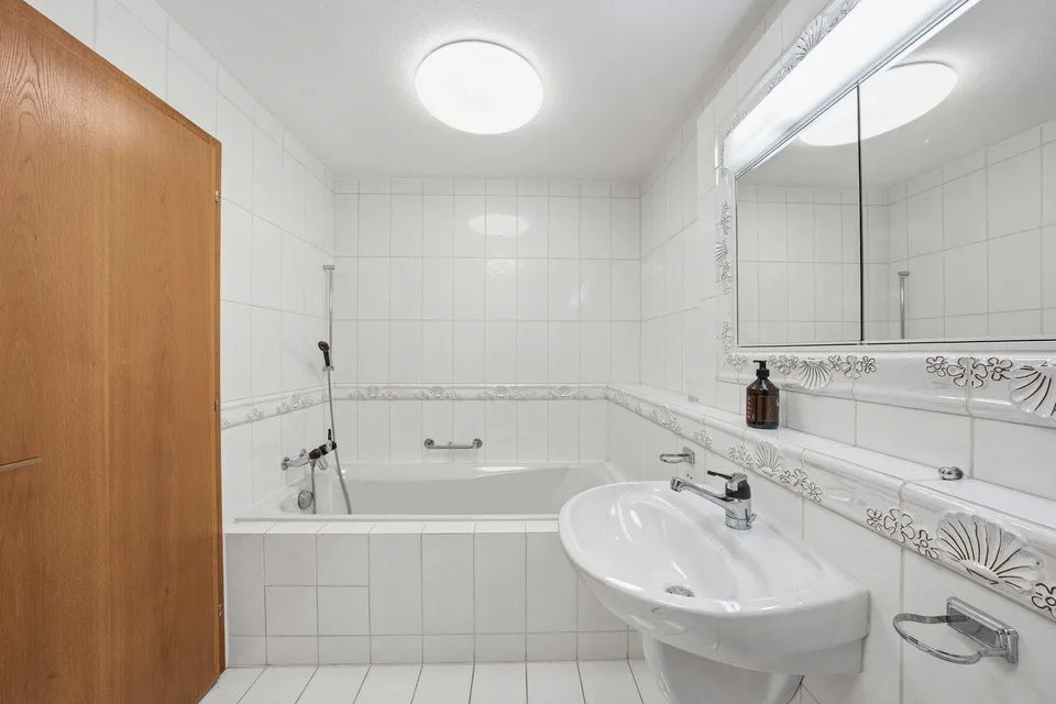 3.5-Zimmer-Wohnung inkl. zwei Tiefgaragenparkplätzen – Foto 10 von 15