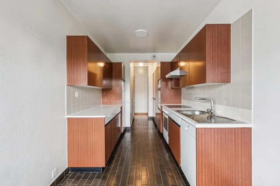 Geräumige und durchgängige Wohnung im Komplex von La Tourelle